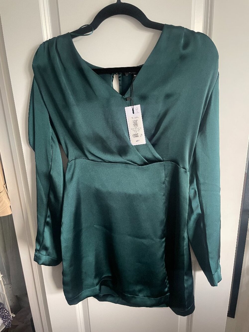 Dynamite green dress new